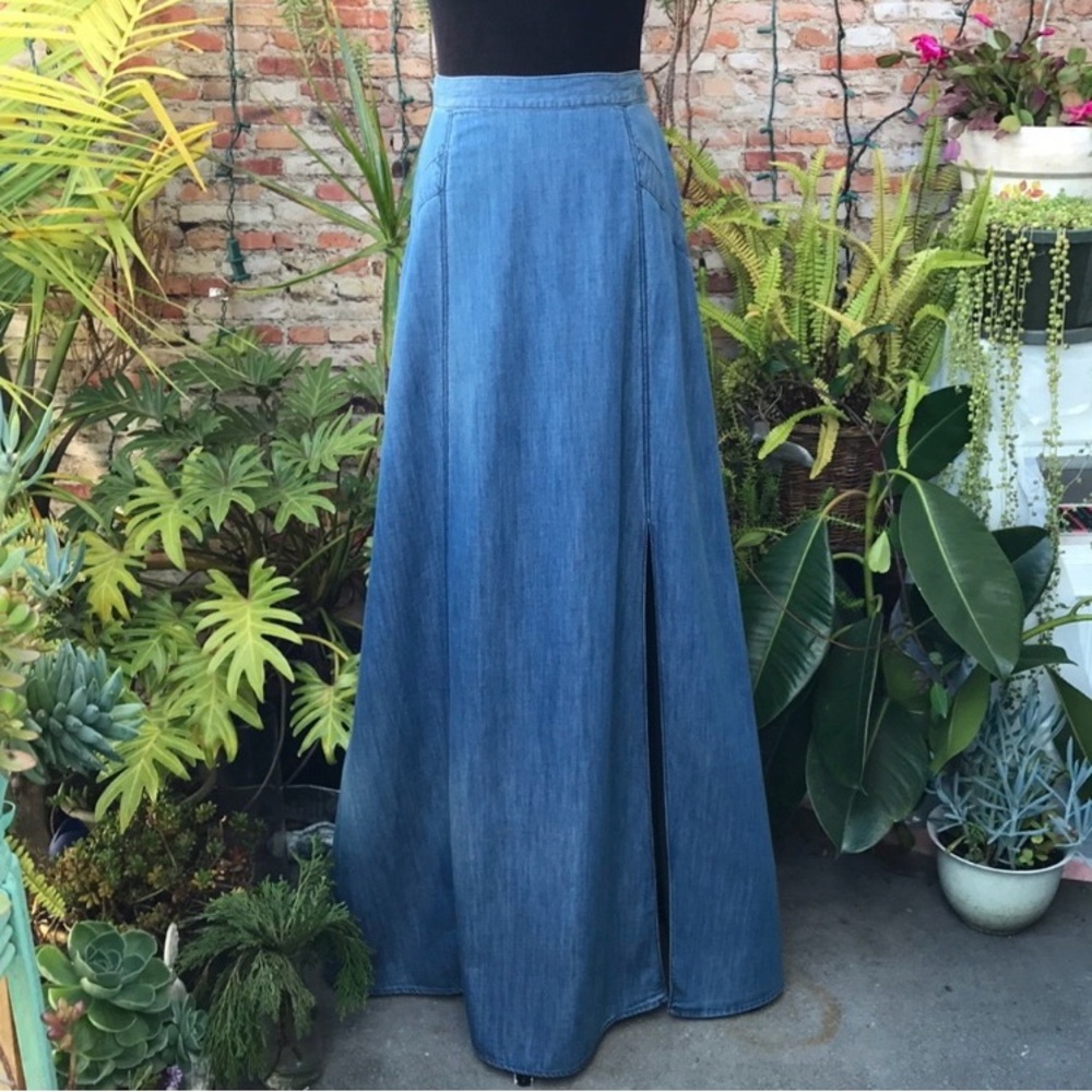 BCBG denim lightweight maxi skirt 8
